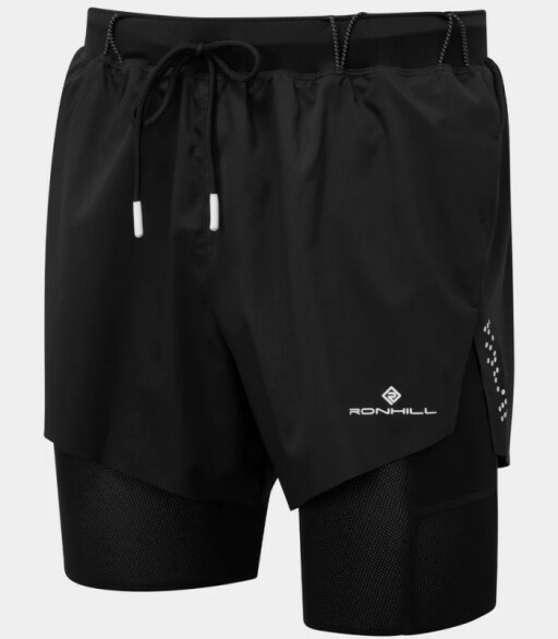 Ronhill Mens Tech Distance Twin Short Black Front_801.jpg